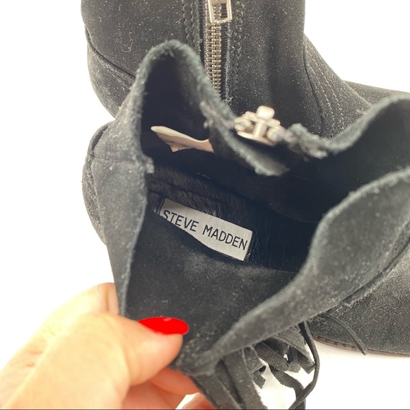 Steve Madden Faulkner Black Fringe Ankle Booties, Size 6 M - Picture 10 of 14